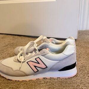 New Balance Women’s Sneakers in White and Pink